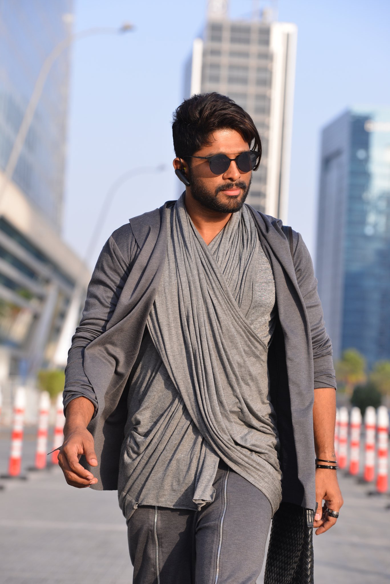 Allu arjun dresses buy online best sale